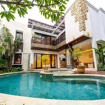 Villa Suzuki 3 Seminyak Exterior photo